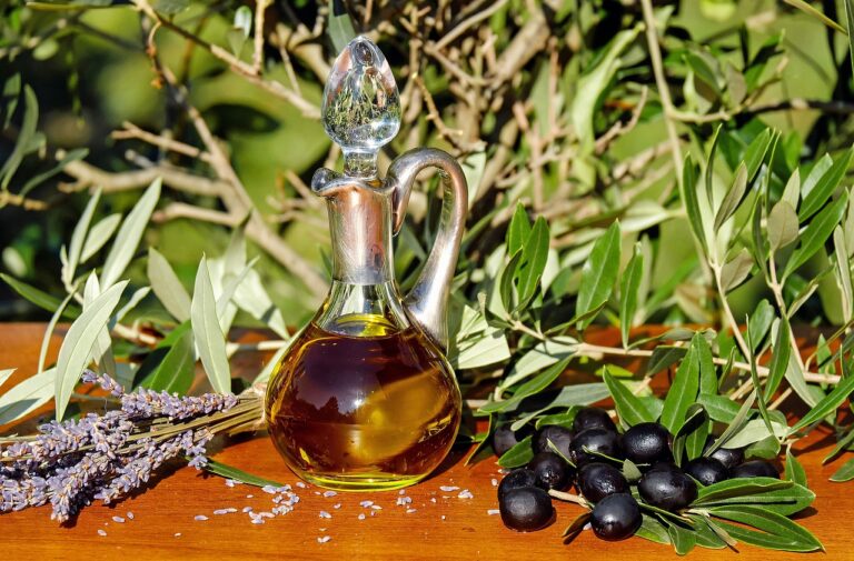 Visit Kleanthis EVOO – Private Taxi Tour from Heraklion to Discover Cretan Olive Oil